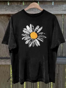 Black Daisy Printed T-shirt
